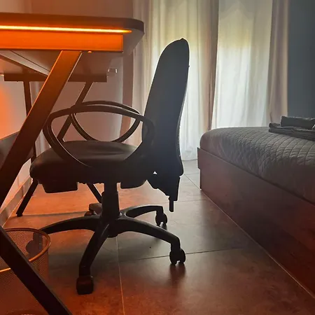 Modern Grey דירה *