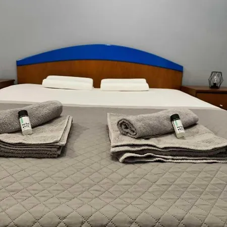 Modern Grey דירה *