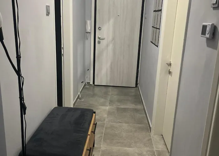 Διαμέρισμα Modern Grey Νέα Μηχανιώνα
