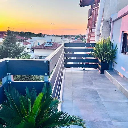 Apartament Modern Grey Nea Michaniona