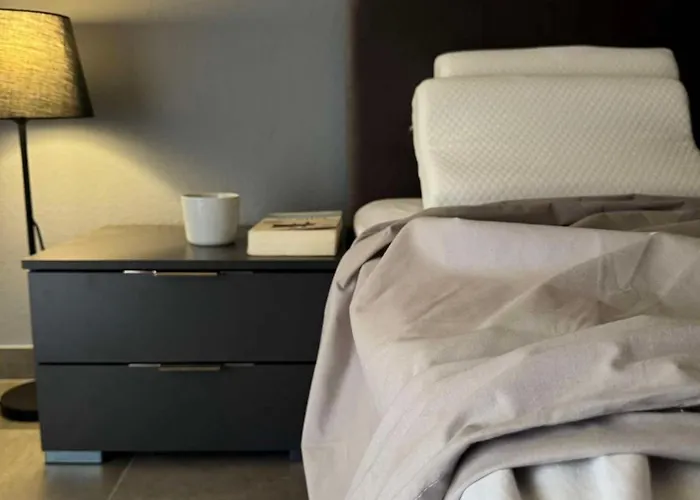 Apartamento Modern Grey Nea Michaniona